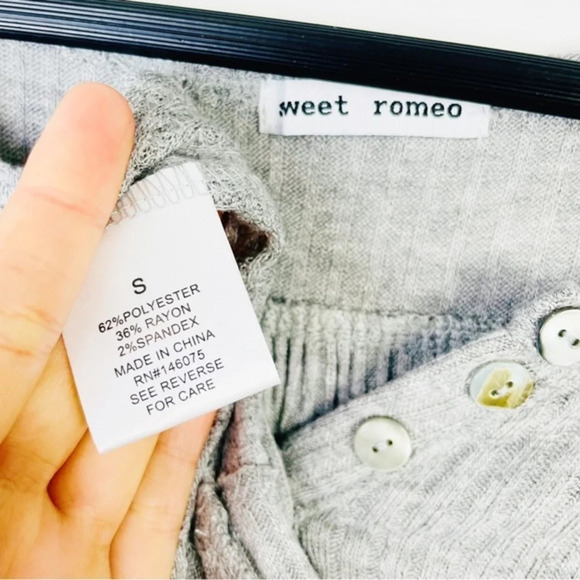 Sweet Romeo Waffle‎ Knit Oversized Henley Light Heather Grey Top Boho Tunic - Picture 6 of 7